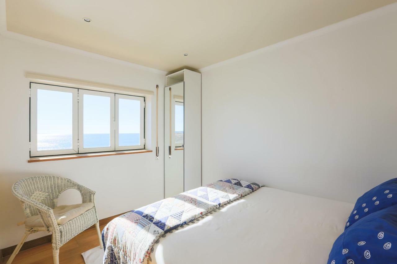 Bed and Breakfast Casa D'Arriba à Atouguia Da Baleia Extérieur photo