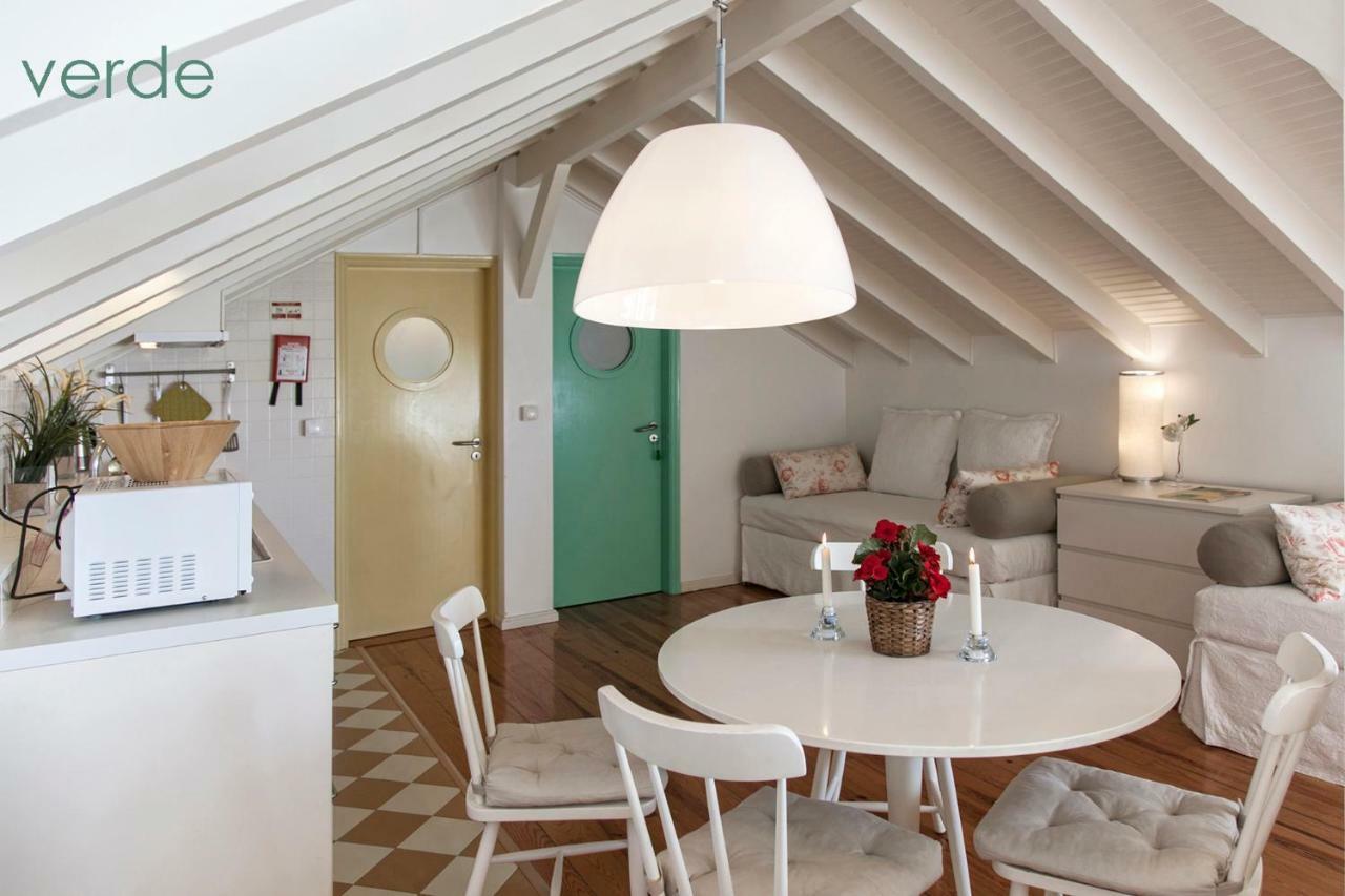 Bed and Breakfast Casa D'Arriba à Atouguia Da Baleia Extérieur photo